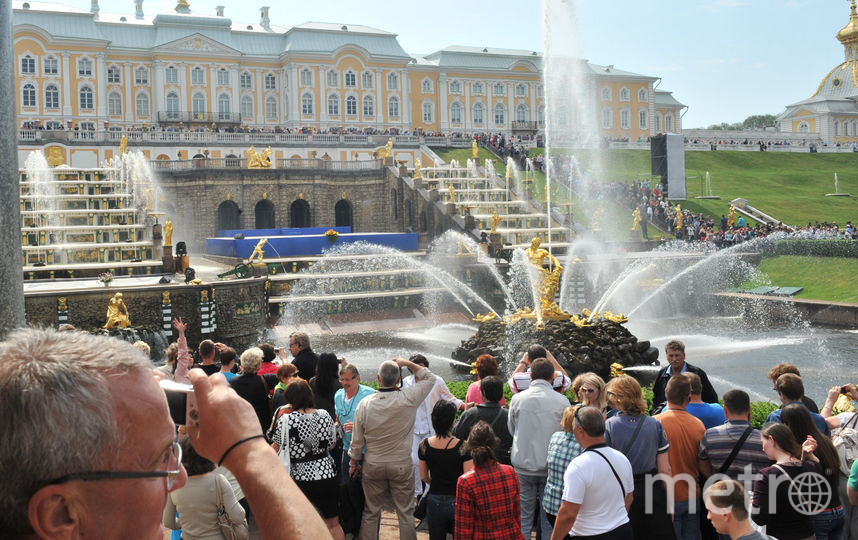 У туристов в очередях не выдерживают нервы. Фото Святослав Акимов, "Metro"