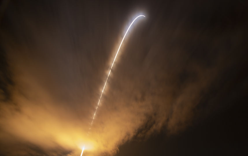 Зонд "Паркер" отправили к солнцу. Фото Getty