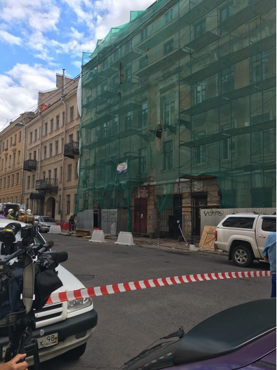 В Петербурге скончался строитель, упавший со строительных лесов. Фото Мегаполис