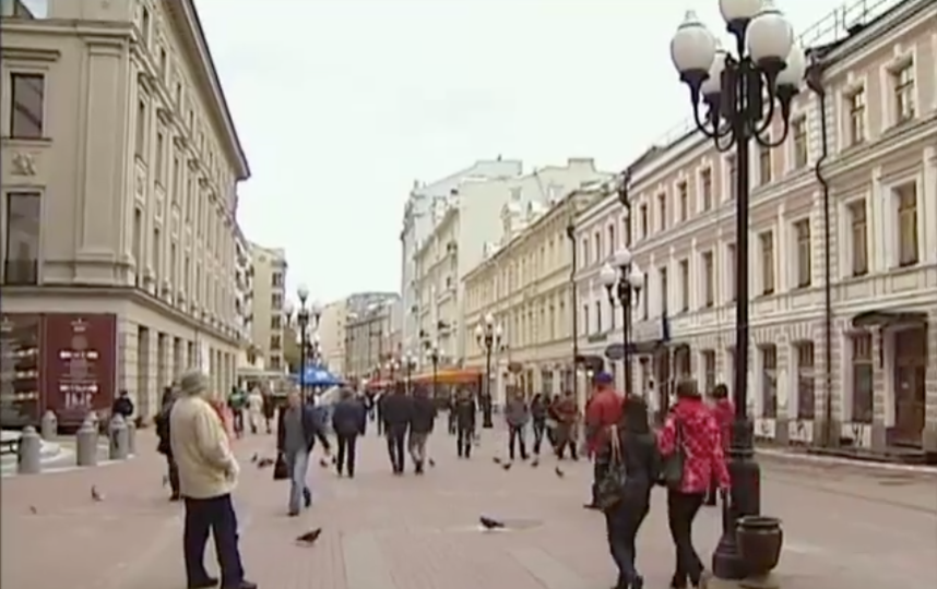 Урбанист выдвинул предложения по изменению Старого Арбата. Фото Скриншот видео YouTube с канала TV Center. Урбанист выдвинул предложения по изменению Старого Арбата. Фото Скриншот видео YouTube с канала TV Center.