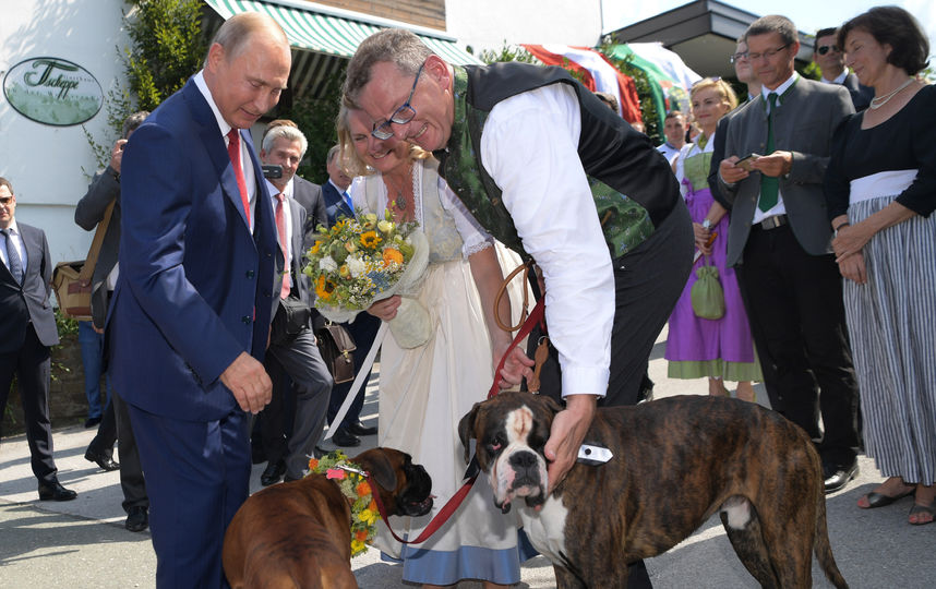 Владимир Путин рассказал о свадьбе главы МИД Австрии. Фото AFP