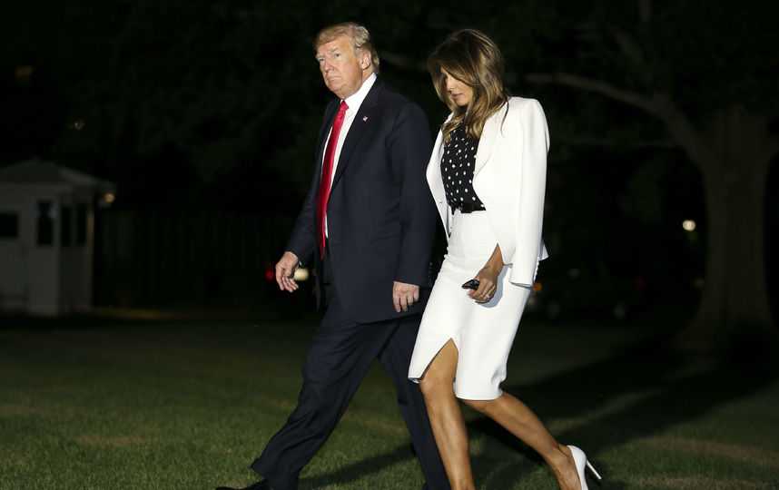 Дональд и Мелания Трамп отправляются в официальную поездку. Фото Getty
