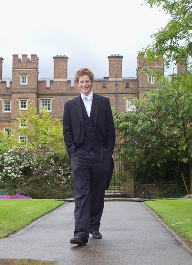 Принц Гарри во время учёбы в Итонском коллдже. Фото Getty