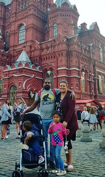 Петербурженка Екатерина Цойлик привезла в Россию мужа и детей. Фото все: instagram @tsoylita, "Metro"