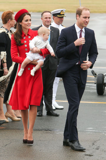 Кейт Миддлтон с принцем Луи и принц Уильям. Фото Getty
