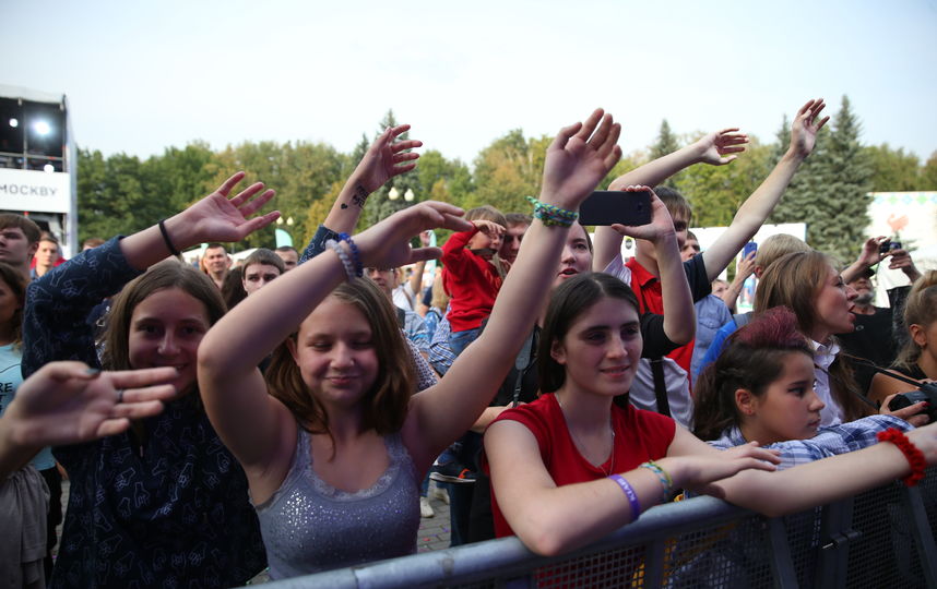 Зрители фестиваля смогли послушать своих любимых рок-музыкантов. Фото Василий Кузьмичёнок