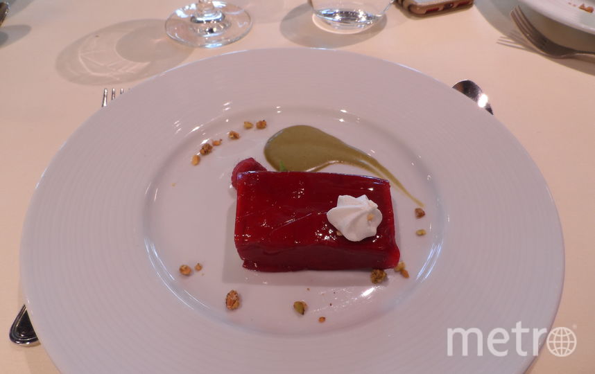 В ресторанах лайнера MSC Meraviglia подают изысканные десерты. Фото Наталья Сидоровская, "Metro"