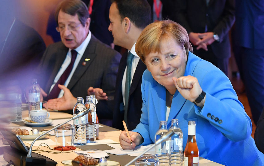 Ангела Меркель на неформальной саммите в Зальцбурге. Фото AFP