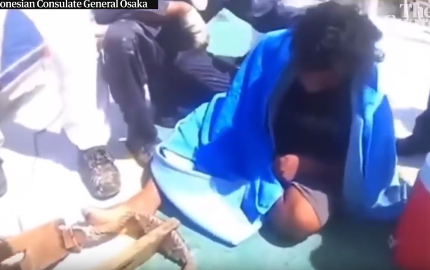 Индонезиец выжил после 49-дневного дрейфа в море. Фото Скриншот Youtube