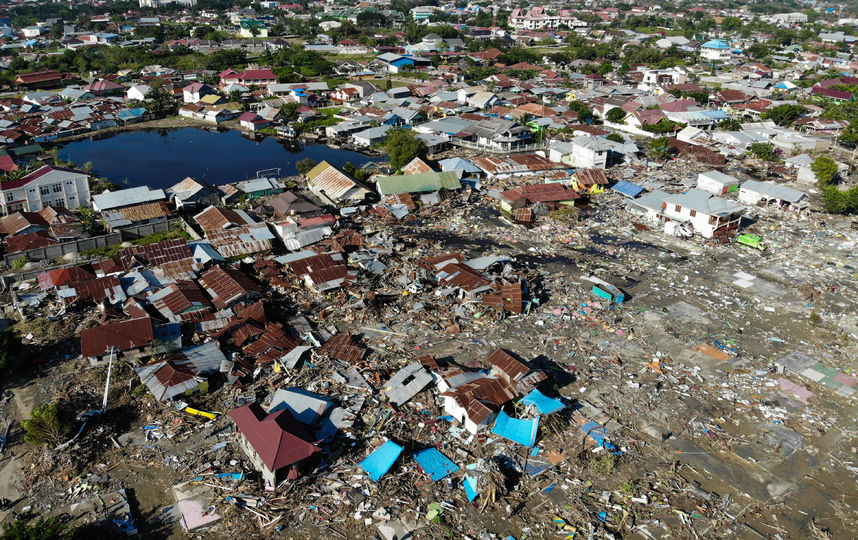 Последствия землетрясения и цунами в Индонезии. Фото AFP