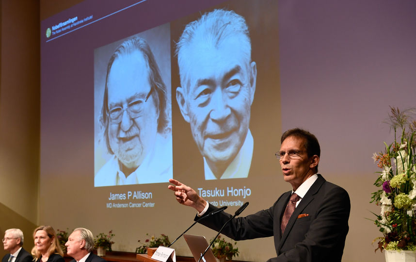 Лауреаты Нобелевской премии по физиологии и медицине. Фото AFP