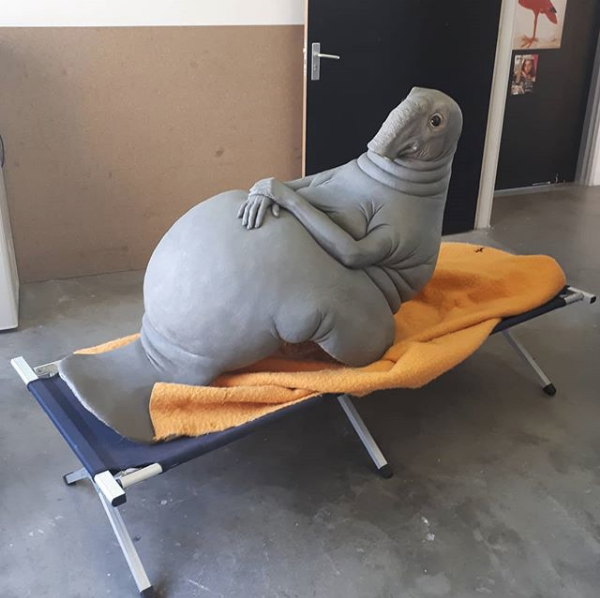 Скульптура Ждуна. Фото Скриншот Instagram: margrietvanbreevoort