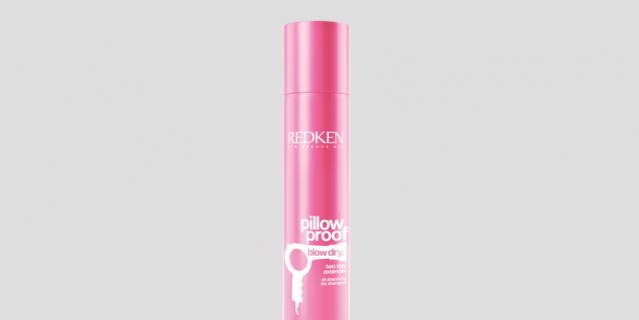 Сухой шампунь Redken Pillow Proof Blow Dry Two Day Extender. Сухой шампунь Redken Pillow Proof Blow Dry Two Day Extender.