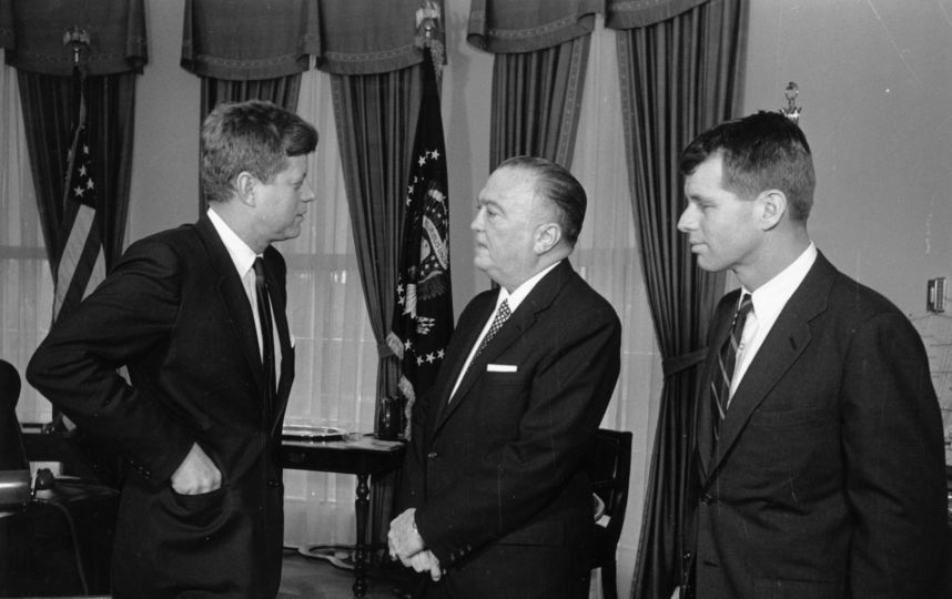 Джон Кеннеди (слева) и Роберт Кеннеди (справа). Фото Getty