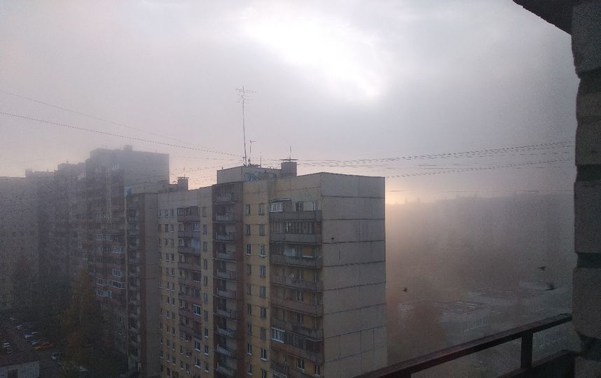 Туман в Петербурге 11 октября. Фото Максим Сергеев | vk.com/spb_today., vk.com