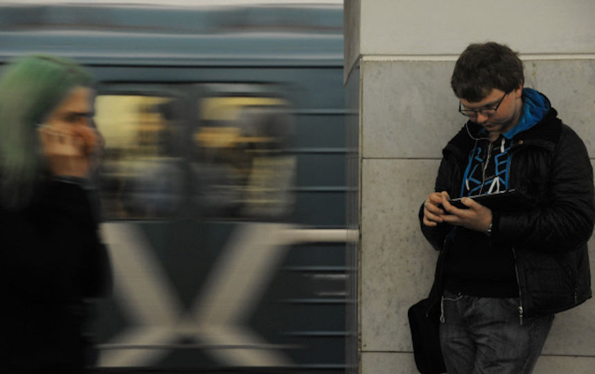Движение в Московском метро вновь стабильно. Фото РИА Новости