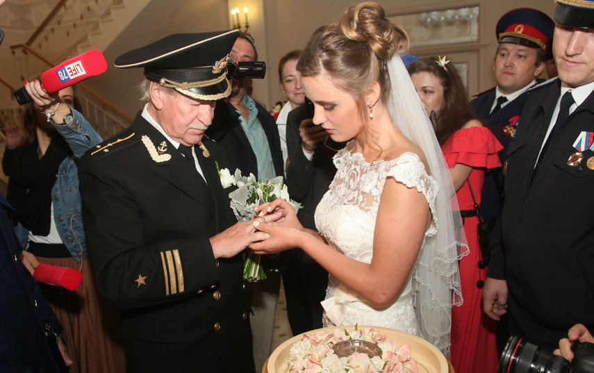 Свадьба Ивана Краско и Натальи Шевель в 2015 году. Фото "Metro"