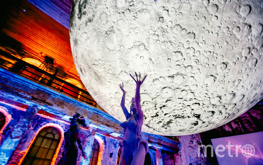 Работу "Светящаяся Луна" впервые представят в Петербурге этой осенью в Парке Победы. Фото "Metro"