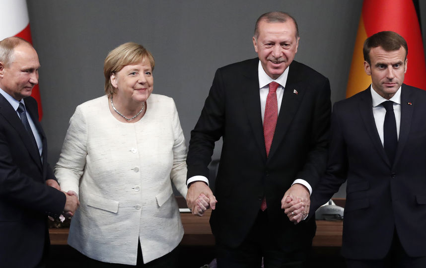 В Стамбуле прошёл четырёхсторонний саммит по вопросам Сирии. Фото AFP