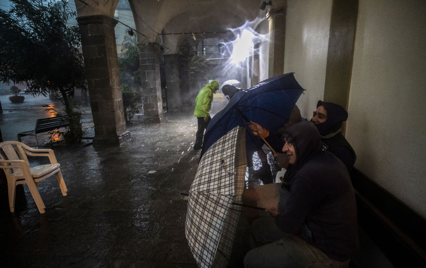 В Италии бушует стихия. Фото AFP