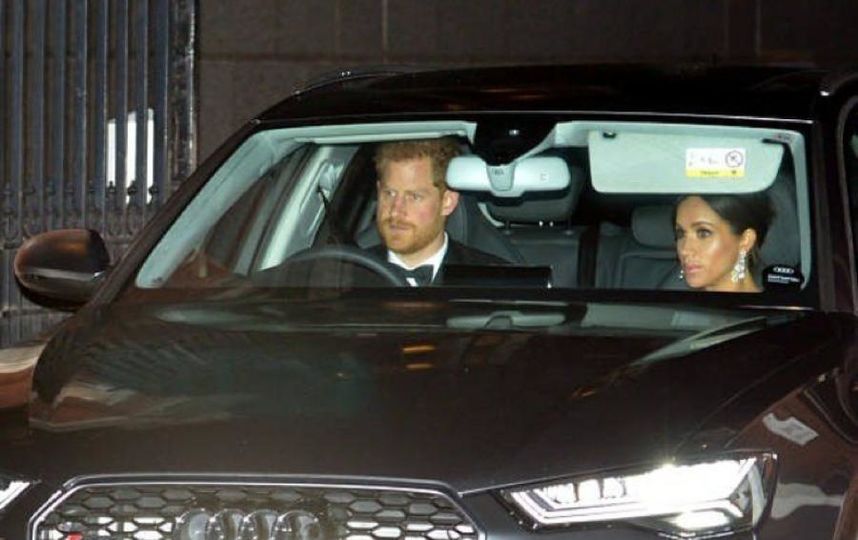 Члены королевской семьи прибывают на торжество. Фото соцсети