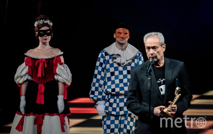 Валерий Фокин получает премию. Фото Натальи Кореновской, предоставлены театром «Балтийский дом», "Metro"