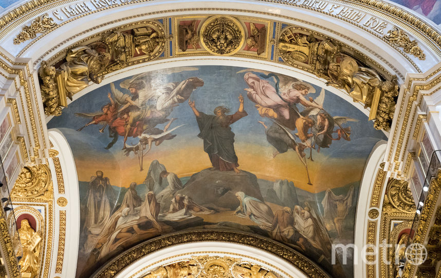Внутри Исаакиевского собора. Фото Святослав Акимов, "Metro"
