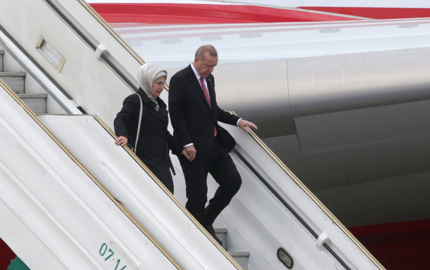 Президент Турции с женой. Фото Getty
