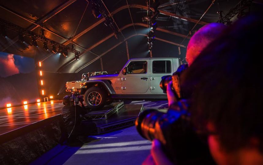 Новинки автосалона в Лос-Анджелесе. Jeep Gladiator. Фото Getty