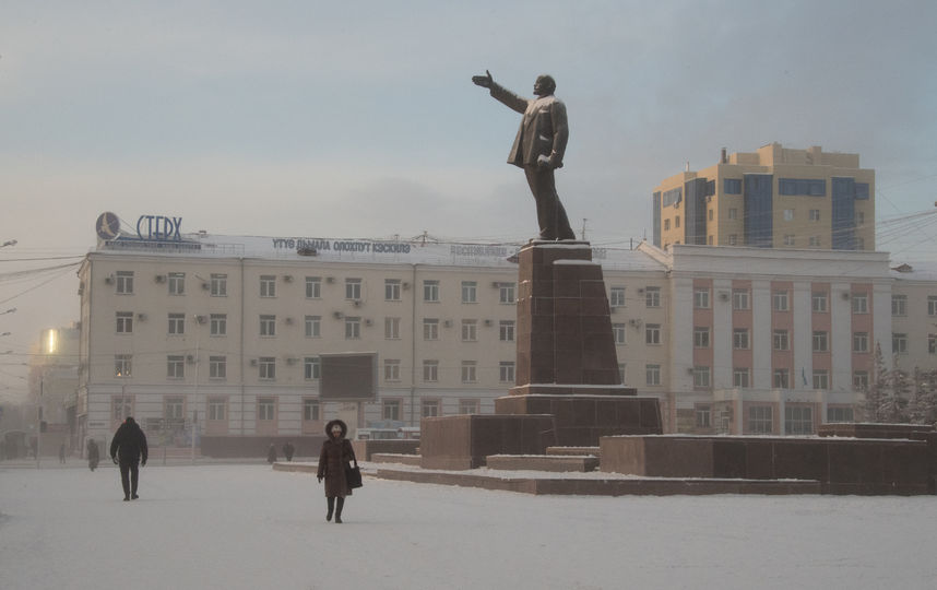 Памятник Ленину. Фото AFP