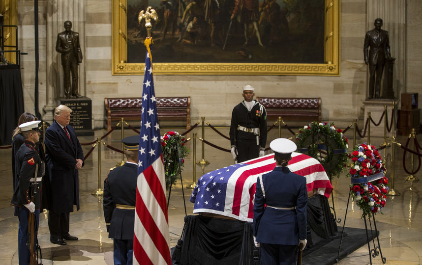 Прощание с Джорджем Бушем-старшим. Фото Getty