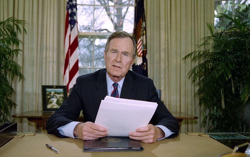 Джордж Буш-старший. Фото AFP