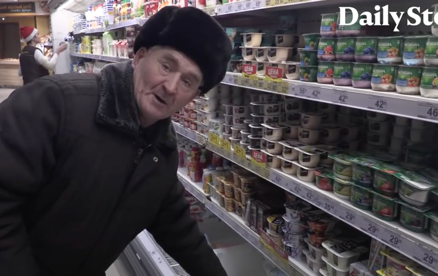 Тот самый дедушка из ролика про ёлочку в Бийске рассказал, как выжить на 10 тысяч рублей