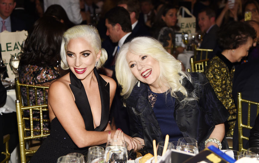 Леди Гага на премии Национального совета кинокритиков США. Фото AFP
