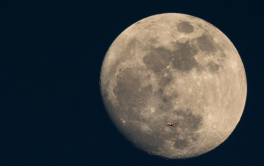Луна. Фото Getty