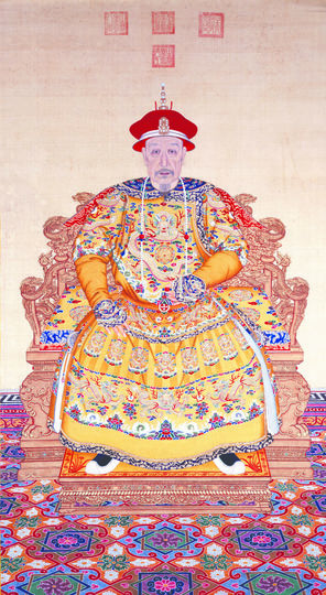 Портрет императора Цяньлуна в парадном одеянии. Фото  The Palace Museum | Ван Цзинь, Предоставлено организаторами