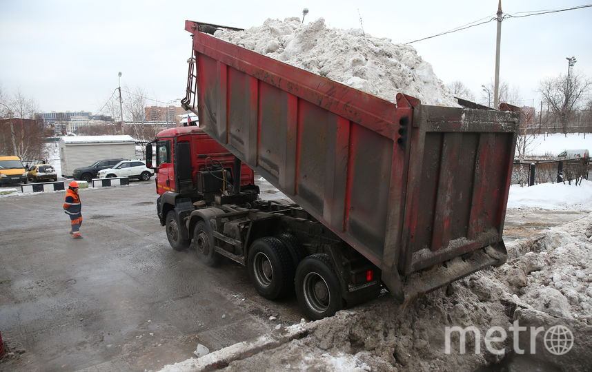 Куда исчезает в Москве снег, когда его становится слишком ...