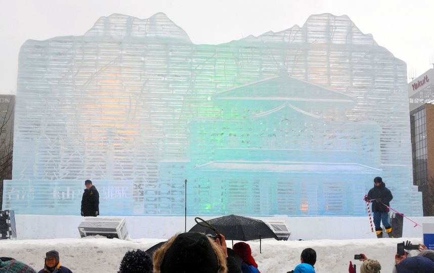 Фестиваль ледовых скульптур в Саппоро. Фото Getty