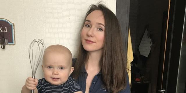 Екатерина Мокрякова с сыном Кузей. Екатерина Мокрякова с сыном Кузей.
