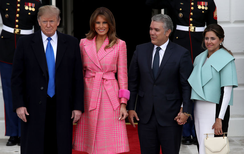 Чета Трамп встречает президента и первую леди Колумбии. Фото Getty