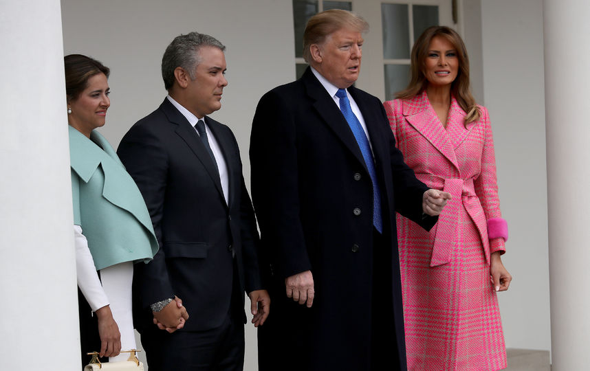Чета Трамп встречает президента и первую леди Колумбии. Фото Getty