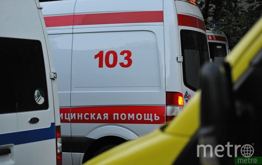 При обрушении балкона в Москве пострадали дети