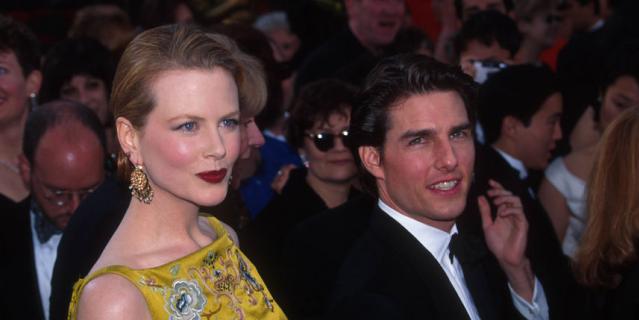 Николь Кидман в 1997 году в платье от Dior за 2 миллиона долларов. Николь Кидман в 1997 году в платье от Dior за 2 миллиона долларов.