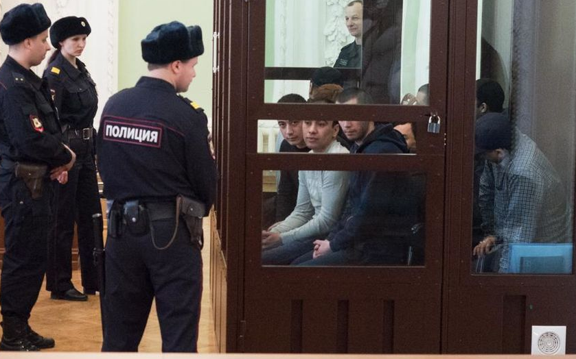 В Ленинградском окружном военном суде сегодня начали рассматривать по существу дело о теракте 3 апреля 2017 года. Фото "Metro"