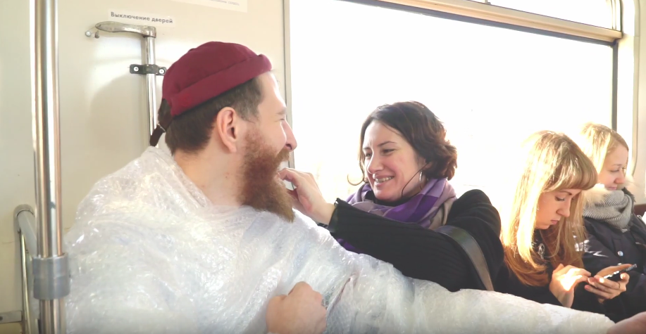 Московский метрополитен. Фото скриншот: youtube.com/watch?v=bJZZ83-52eo Московский метрополитен. Фото скриншот: youtube.com/watch?v=bJZZ83-52eo