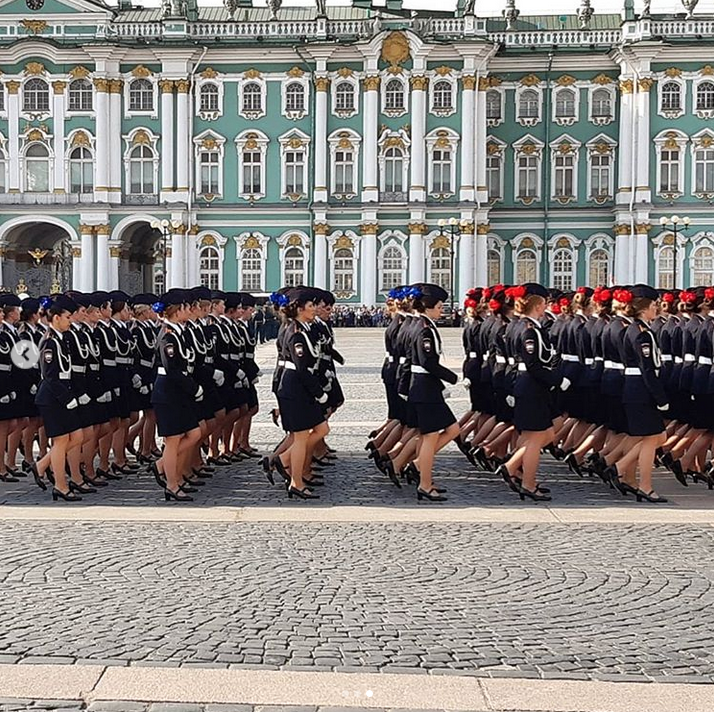 Парад в петербурге. Парад. Парад Победы в Петербурге. Дворцовая и парад.