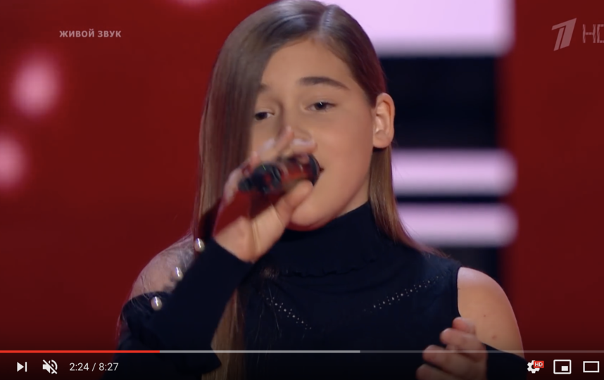 Микелла Абрамова на слепых прослушиваниях детского 