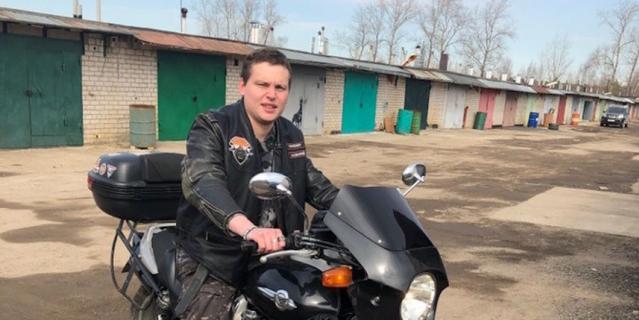 Дмитрий Бурченков. Казначей мотоклуба "Горизонт". Дмитрий Бурченков. Казначей мотоклуба "Горизонт".