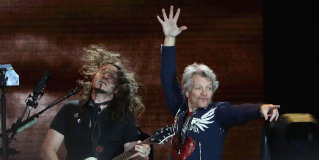 Группа Bon Jovi вытупит в Москве 31 мая. Группа Bon Jovi вытупит в Москве 31 мая.