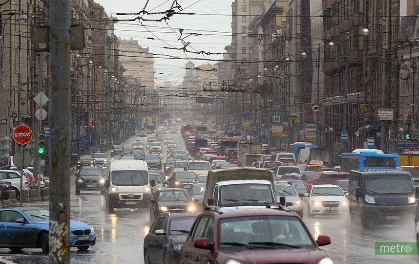 Топ-10 самых загруженных по пятницам дорог Москвы. Фото Василий Кузьмичёнок